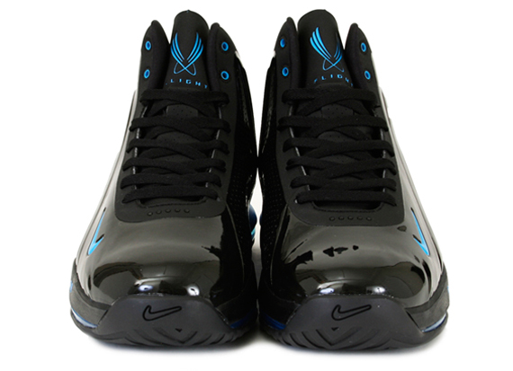 Nike Hyperflight Max Black Blue Hero 4