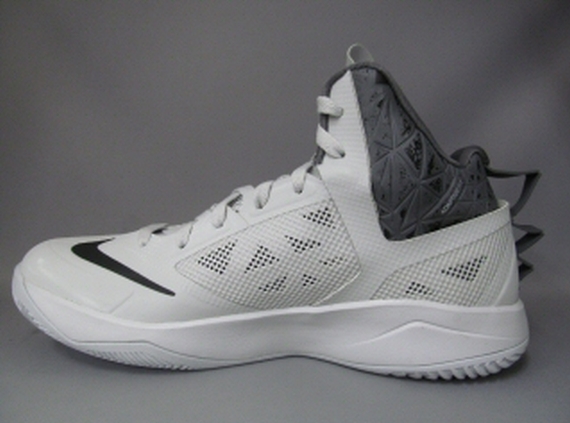 Nike Hyperfuse 2013 White Grey 02