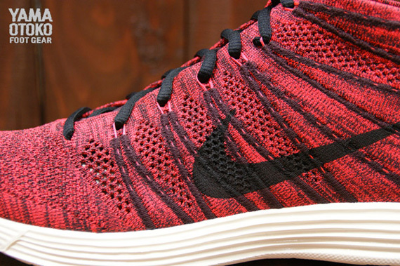 Nike Lunar Flyknit Chukka Bright Crimson 1