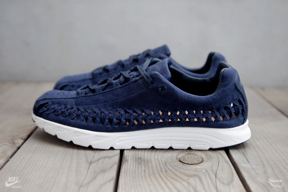 Nike Mayfly Woven Midnight Navy Black