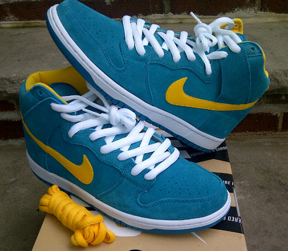 Nike Sb Dunk High Tropical Teal University Gold 1