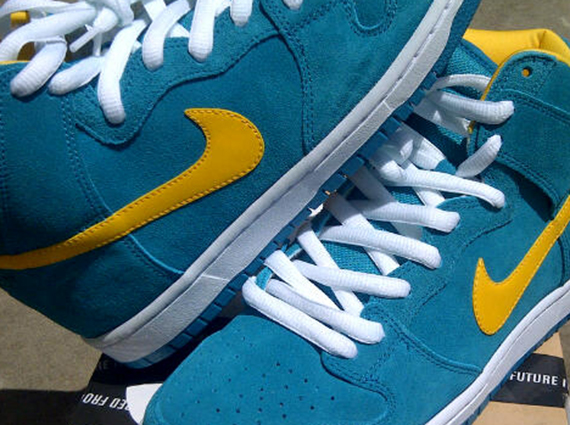 Nike SB Dunk High - Tropical Teal - University Gold