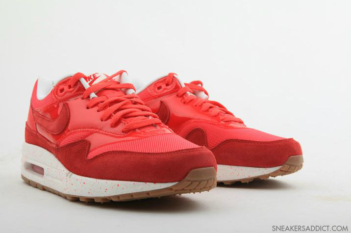 Nike Wmns Air Max 1 Nd Fusion Red White 01