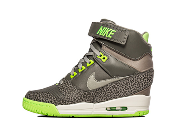 Nike Wmns Air Revolution Sky Hi Mercury Grey Mine Grey 05