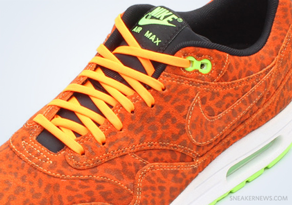 "Orange Leopard" Nike Air Max 1 FB