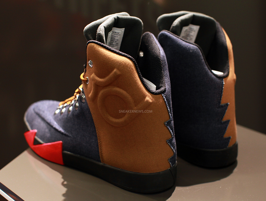 Peoples Champ Nike Kd 6 Nsw 3