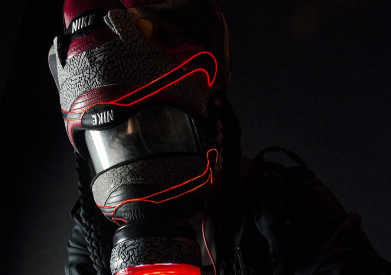 Supreme x Nike SB Dunk Low Gasmask by Freehand Profit