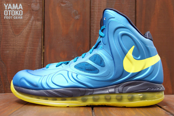 Teal Yellow Hyperposite 2