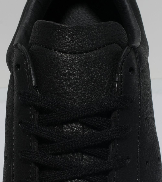 Adidas Originals Tennis Vintage Black Yellow 1