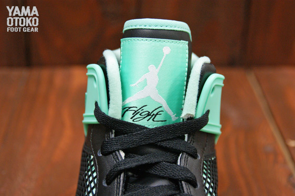Air Jordan 1 89 Green Glow Release Date 01