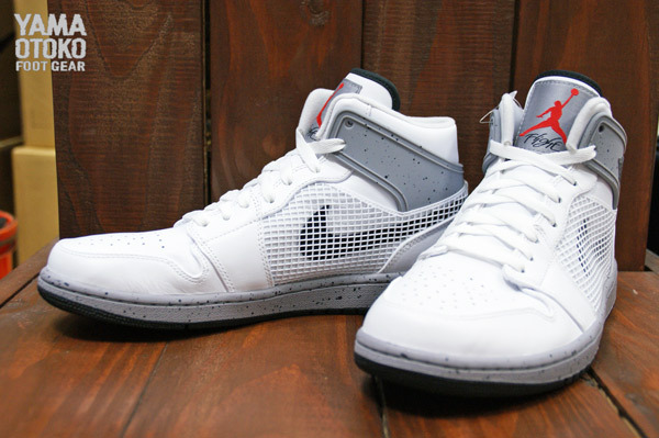 Air Jordan 1 89 White Cement 01