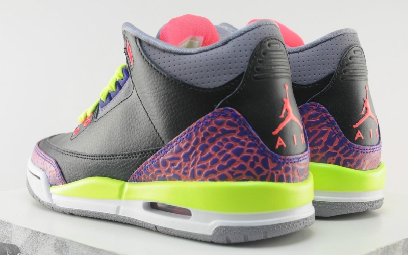 Air Jordan Iii Gs Black Atomic Red Volt 09
