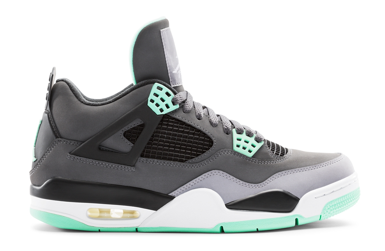 Air Jordan Iv Green Glow Official Images 02