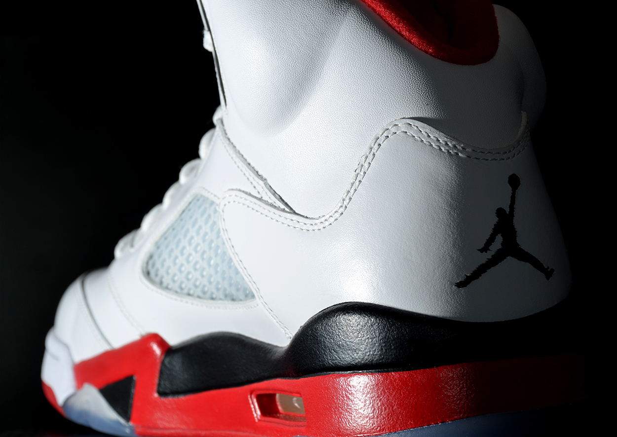 Air Jordan V Fire Red Arriving At Retailers 5