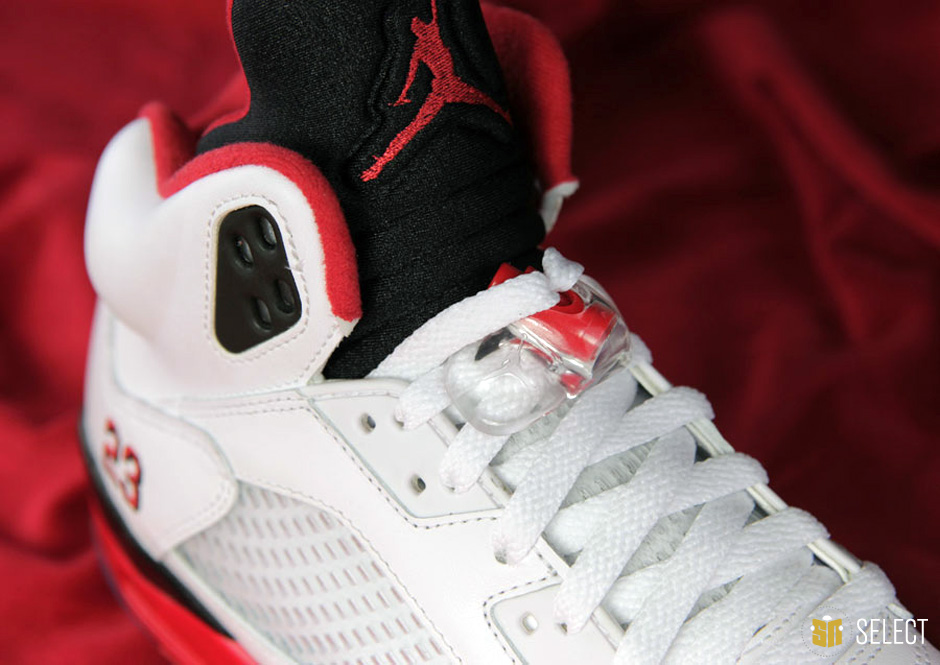 Air Jordan V Fire Red Beauty Shots 11