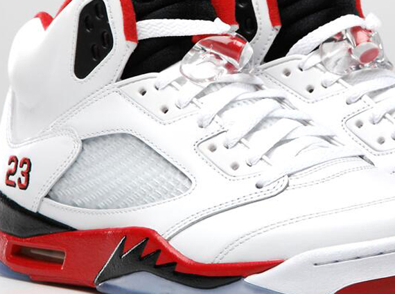 Air Jordan V "Fire Red" - Official Image