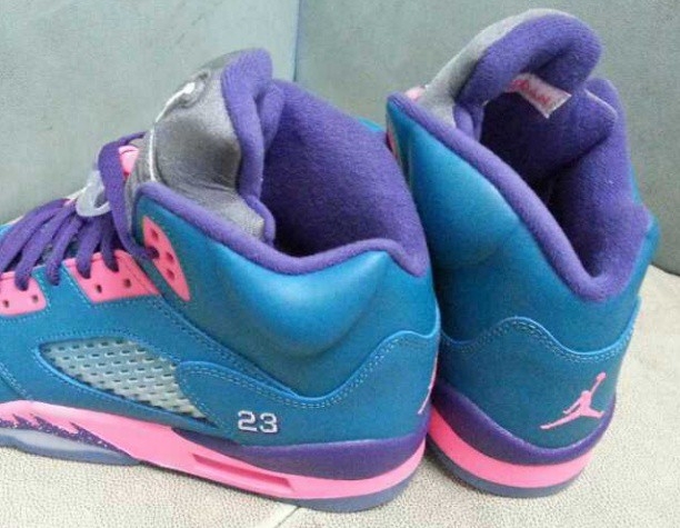 Air Jordan V Gs Blue Pink Purple 03