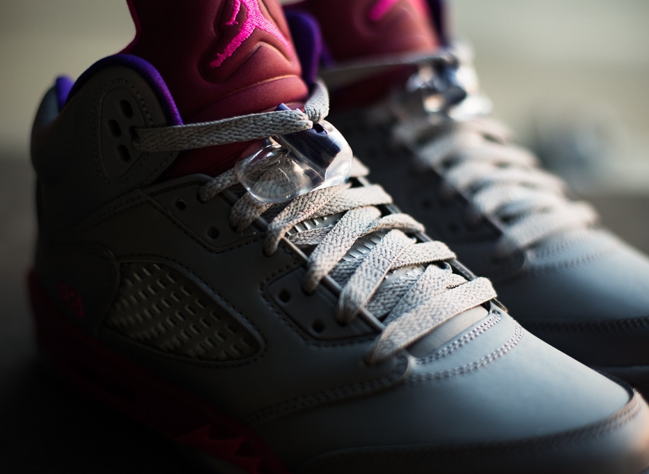 Air Jordan V GS “Cement Grey” - Arriving at Retailers