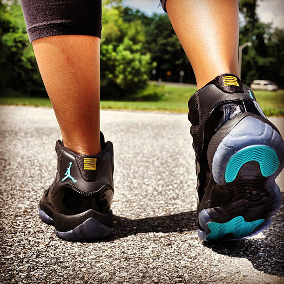 Air Jordan Xi Gs Gamma Blue On Feet 4