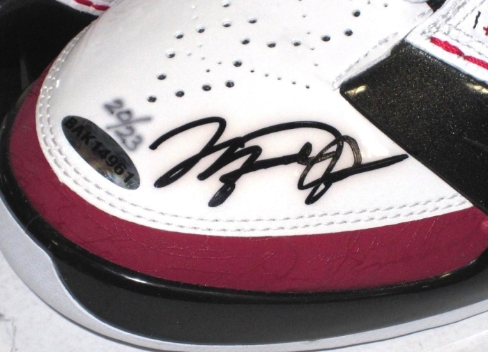 Air Jordan Xx3 Autographed Michael Jordan Pair 03
