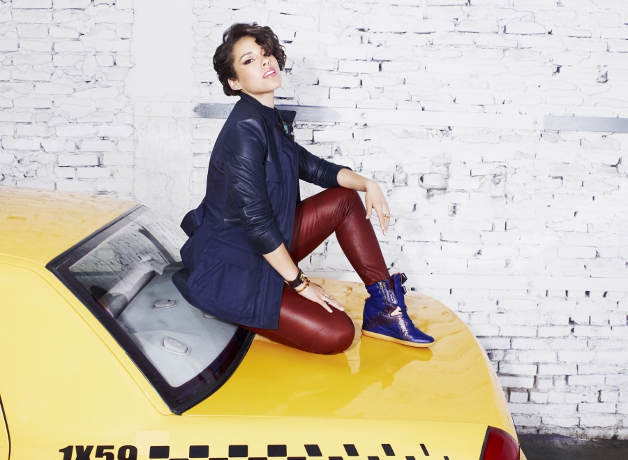 Alicia Keys Reebok Fall Winter 2013 01