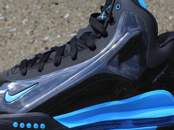 "Blue Hero" Nike Hyperflight Max