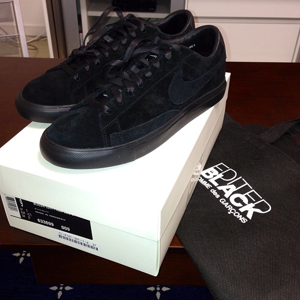 Comme Des Garcon Black Nike Blazer Low 01