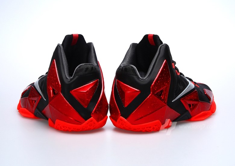 “Miami Heat” Nike LeBron 11