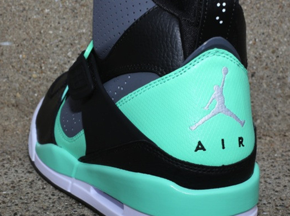 Jordan Flight 45 High - Black - Dark Grey - Green Glow