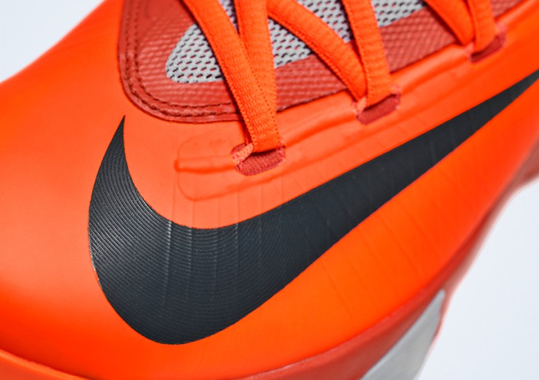 Nike KD 6 “NYC 66” Salutes Remarkable Harlem Performance