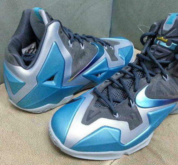 Lebron 11 Armory Slate Gamma Blue Light Armory Blue 3