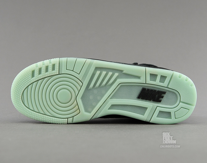 Loverution Nike Air Revolution Glow 2