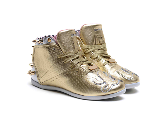 Melody Ehsani Gold Love Reebok 2