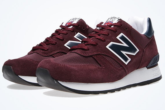 New Balance 670 Burgundy Navy White 1