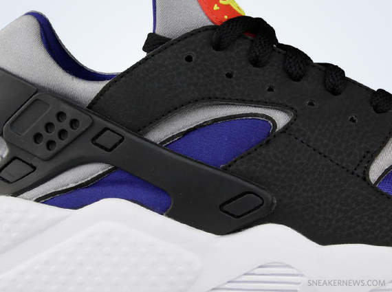 Nike Air Huarache Le Deep Royal Black Wolf Grey 02