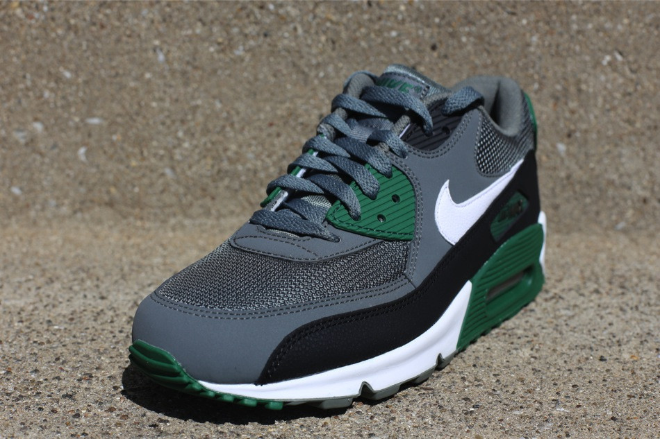 Nike Air Max 90 Mercury Grey Gorge Green 01