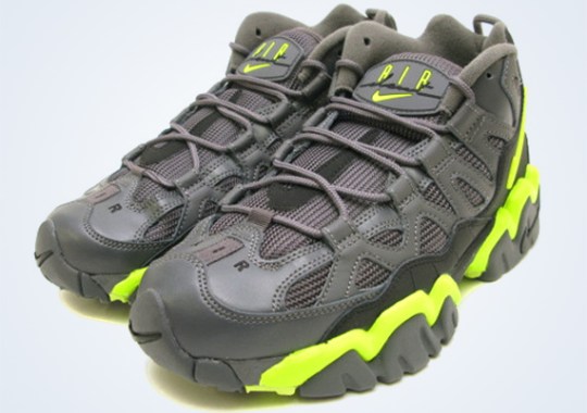 Nike Air Slant Mid – Dark Grey – Volt