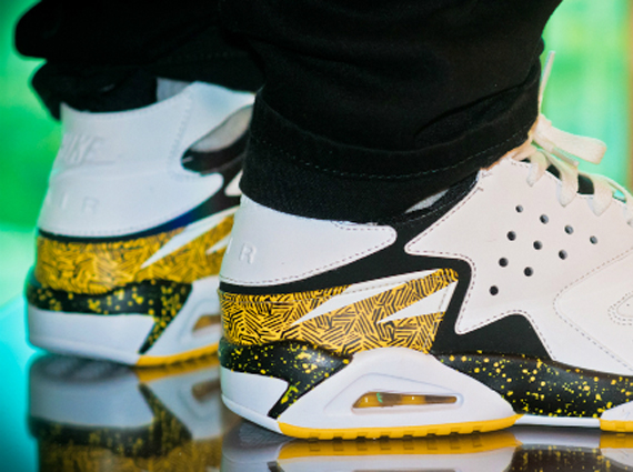 Nike Air Tech Challenge Huarache Tour Yellow