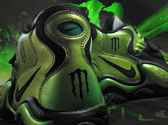 Nike Zoom Turf Jet '97 "Monster" by Mache Customs