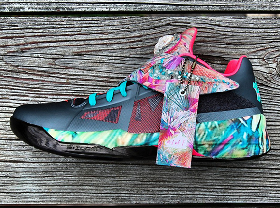 Nike Zoom KD IV "305" Customs by Gourmet Kickz