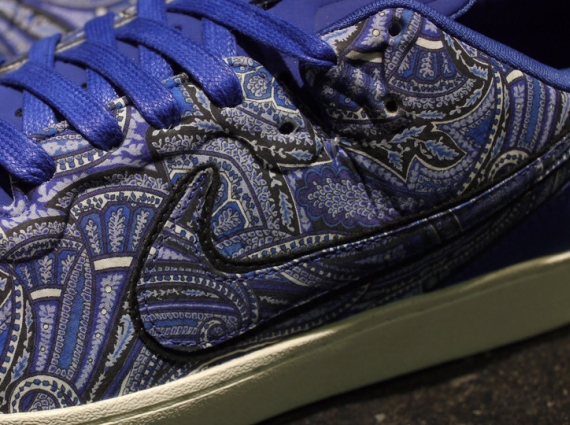 Nike Kobe 8 Paisley Release Date