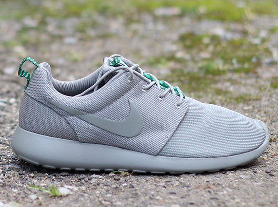 Nike Roshe Run Grey Green 4