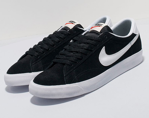 Nike Tennis Classic Ac Black White 1