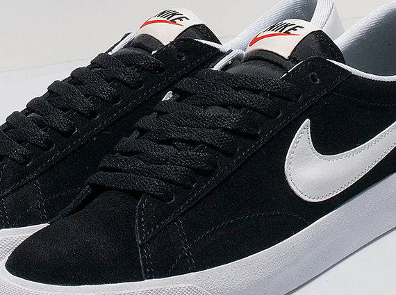 Nike Tennis Classic AC – Black – White