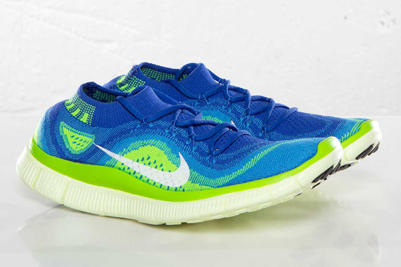 Nike Wmns Free Flyknit Royal Blue Hero Green 2