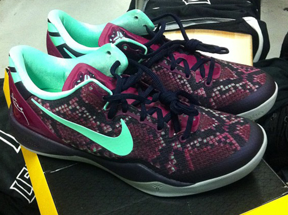 “Pit Viper” Nike Kobe 8