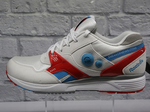 Reebok Dual Pump Runner White Red Blue 2014