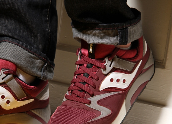 Saucony Grid 9000 Burgundy White 02