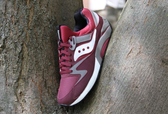 Saucony Grid 9000 Burgundy White 03