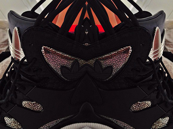 Teyana Taylor x adidas Orginals Harlem GLC "Diary of a Dark Knight"